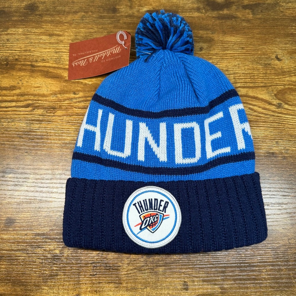 Mitchell & Ness Oklahoma City Thunder NBA Beanie Blue Cuffed Knit Pom Hat KJ58Z